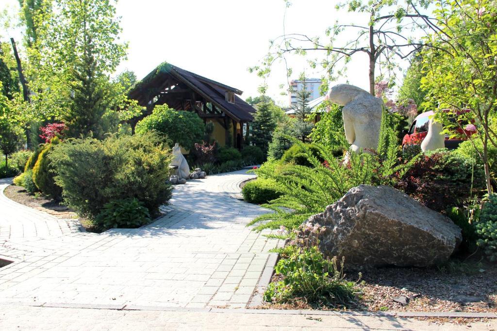 Gala Hotel Kamianets-Podilskyi Exterior foto